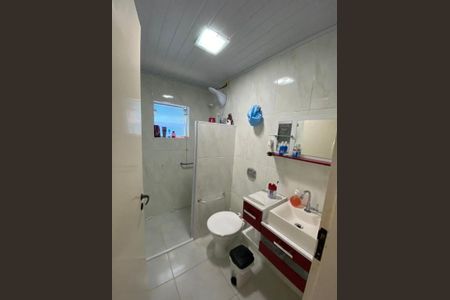 Casa à venda com 125m², 2 quartos e 2 vagas Casa à venda com 125m², 2 quartos e 2 vagasBanheiro casa I