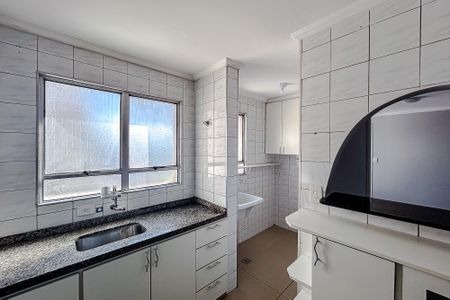 Apartamento para alugar com 55m², 2 quartos e 1 vaga Apartamento para alugar com 55m², 2 quartos e 1 vagaCozinha