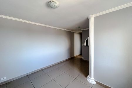 Apartamento para alugar com 55m², 2 quartos e 1 vaga Apartamento para alugar com 55m², 2 quartos e 1 vagaSala