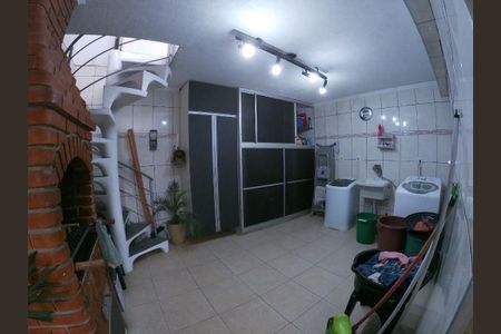 Casa à venda com 150m², 3 quartos e 2 vagas