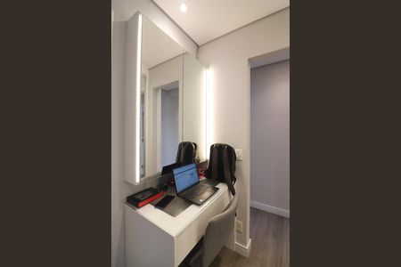 Apartamento para alugar com 77m², 2 quartos e 1 vagaQuarto 1 - Suíte