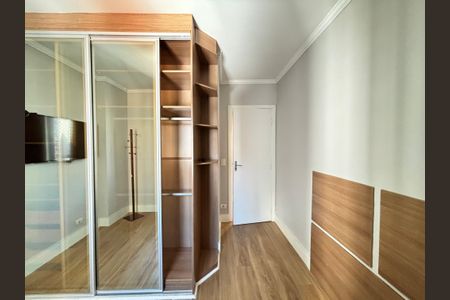 Apartamento à venda com 64m², 2 quartos e 1 vagaQuarto 2