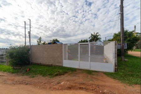 Casa para alugar com 80m², 2 quartos e 5 vagas Casa para alugar com 80m², 2 quartos e 5 vagasFachada