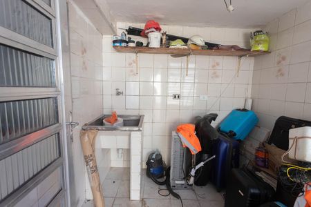 Casa à venda com 200m², 3 quartos e 3 vagas Casa à venda com 200m², 3 quartos e 3 vagasÁrea de serviço