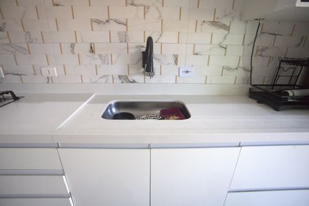 Casa à venda com 200m², 3 quartos e 3 vagas Casa à venda com 200m², 3 quartos e 3 vagasCozinha