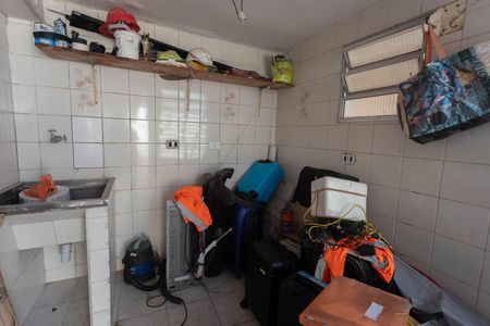 Casa à venda com 200m², 3 quartos e 3 vagas Casa à venda com 200m², 3 quartos e 3 vagasÁrea de serviço