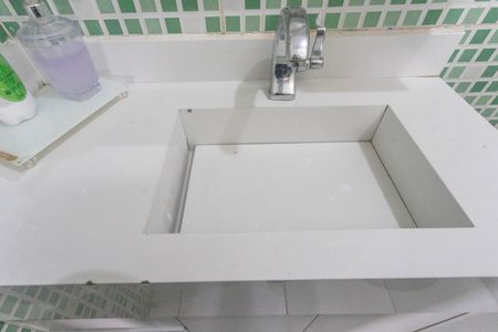 Casa à venda com 200m², 3 quartos e 3 vagas Casa à venda com 200m², 3 quartos e 3 vagasBanheiro da suíte