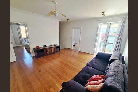 Casa à venda com 3 quartos, 440m² em Vila Madalena, São Paulo