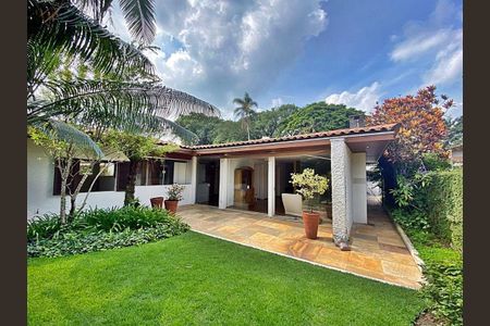 Casa à venda com 468m², 3 quartos e 4 vagas