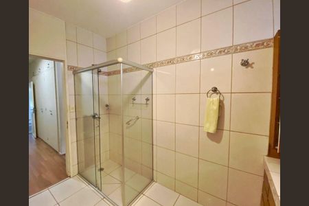 Casa à venda com 468m², 3 quartos e 4 vagas