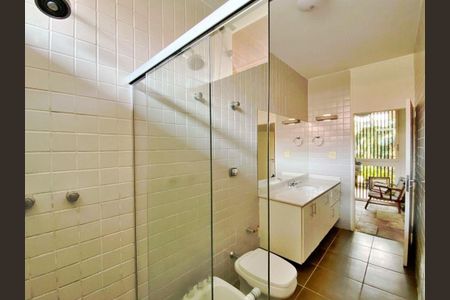 Casa à venda com 468m², 3 quartos e 4 vagas