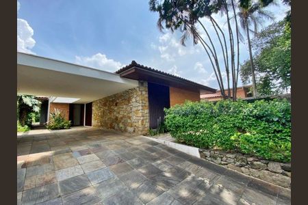Casa à venda com 468m², 3 quartos e 4 vagas
