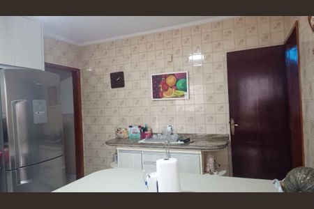 Casa à venda com 3 quartos, 157m² em Jardim America, Guarulhos