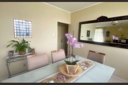 Casa à venda com 3 quartos, 400m² em Lapa, São Paulo