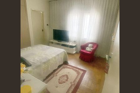 Casa à venda com 3 quartos, 400m² em Lapa, São Paulo