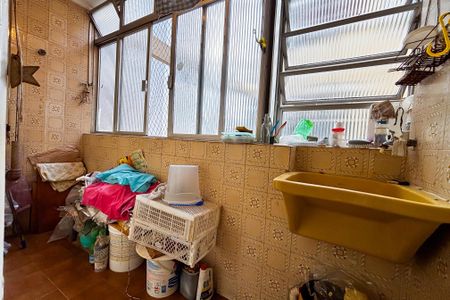 Apartamento à venda com 76m², 2 quartos e sem vaga Apartamento à venda com 76m², 2 quartos e sem vagaÁrea de serviço