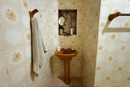 Apartamento à venda com 76m², 2 quartos e sem vaga Apartamento à venda com 76m², 2 quartos e sem vagaBanheiro