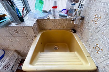 Apartamento à venda com 76m², 2 quartos e sem vaga Apartamento à venda com 76m², 2 quartos e sem vagaÁrea de serviço