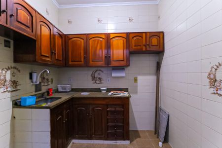 Apartamento para alugar com 90m², 2 quartos e 2 vagas Apartamento para alugar com 90m², 2 quartos e 2 vagasCozinha e Área de Serviço