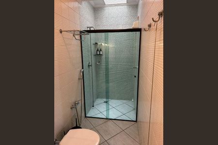 Casa à venda com 264m², 3 quartos e 4 vagas