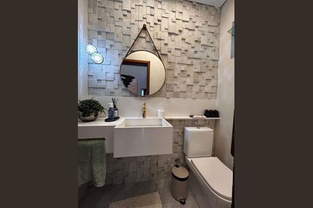 Casa à venda com 264m², 3 quartos e 4 vagas