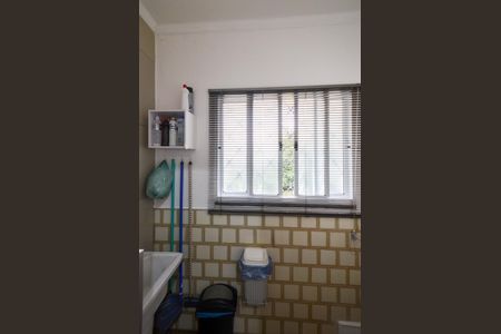 Área de Serviço 1 de casa à venda com 4 quartos, 195m² em Sagrada Família, Belo Horizonte