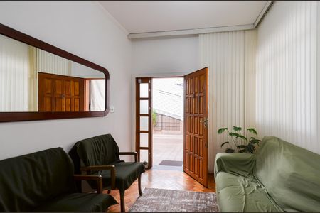 Sala de Estar de casa à venda com 4 quartos, 195m² em Sagrada Família, Belo Horizonte