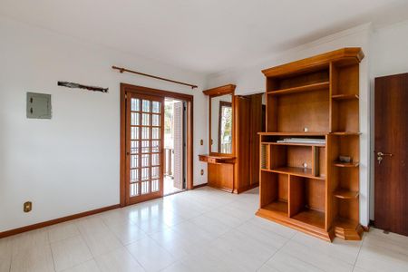 Casa à venda com 260m², 4 quartos e 2 vagasSuíte