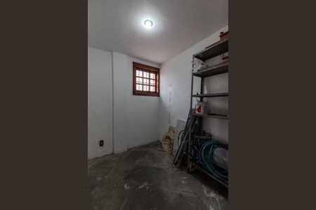 Casa à venda com 260m², 4 quartos e 2 vagasGaragem