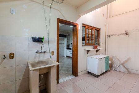 Casa à venda com 260m², 4 quartos e 2 vagasÁrea de Serviço