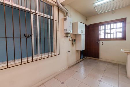 Casa à venda com 260m², 4 quartos e 2 vagasÁrea de Serviço