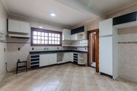 Casa à venda com 260m², 4 quartos e 2 vagasCozinha