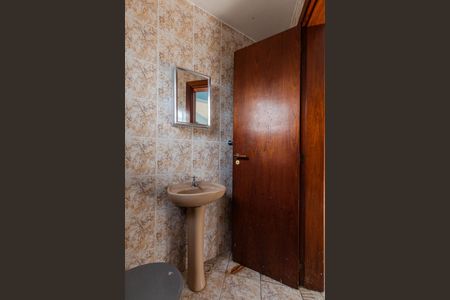 Casa à venda com 260m², 4 quartos e 2 vagasBanheiro de serviço