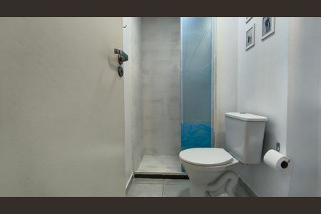 Studio para alugar com 24m², 1 quarto e sem vaga Studio para alugar com 24m², 1 quarto e sem vagaBanheiro