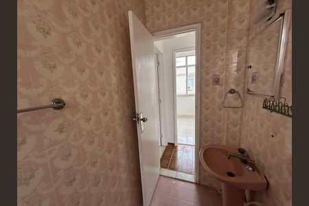 Apartamento para alugar com 45m², 2 quartos e sem vagaBanheiro