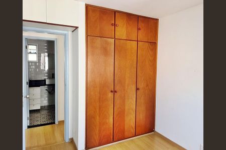 Apartamento à venda com 70m², 2 quartos e 1 vaga