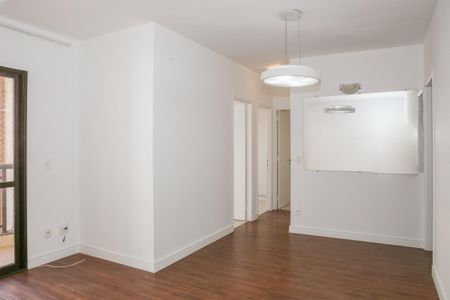 Apartamento para alugar com 80m², 3 quartos e 1 vagaSala