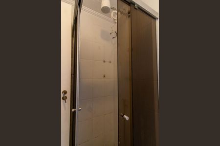 Apartamento à venda com 77m², 2 quartos e 1 vaga Apartamento à venda com 77m², 2 quartos e 1 vagaBanheiro