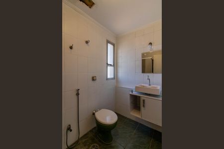 Apartamento à venda com 77m², 2 quartos e 1 vaga Apartamento à venda com 77m², 2 quartos e 1 vagaBanheiro