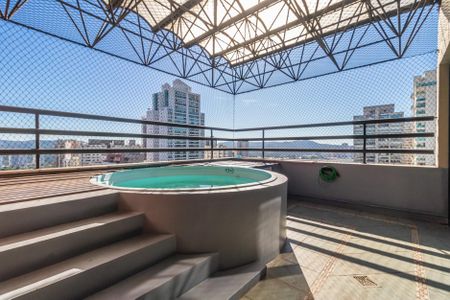 Apartamento para alugar com 158m², 2 quartos e 1 vaga