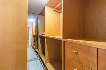 Apartamento para alugar com 158m², 2 quartos e 1 vaga
