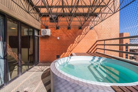 Apartamento para alugar com 158m², 2 quartos e 1 vaga
