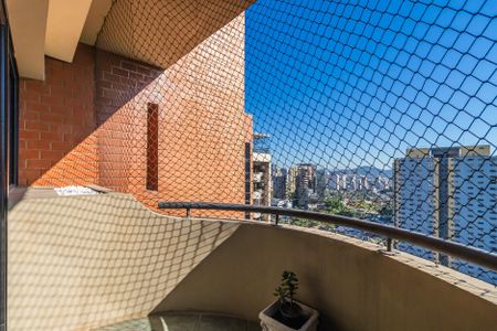 Apartamento para alugar com 158m², 2 quartos e 1 vaga