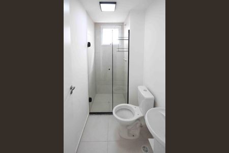 Apartamento para alugar com 38m², 2 quartos e sem vaga Apartamento para alugar com 38m², 2 quartos e sem vagaBanheiro