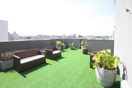 Apartamento para alugar com 38m², 2 quartos e sem vaga