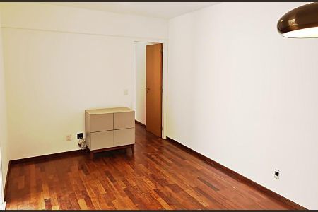 Apartamento à venda com 65m², 2 quartos e 2 vagas