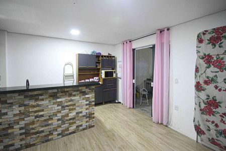 Cozinha de kitnet/studio para alugar com 1 quarto, 25m² em Jardim Tiete, São Paulo