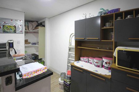 Cozinha de kitnet/studio para alugar com 1 quarto, 25m² em Jardim Tiete, São Paulo