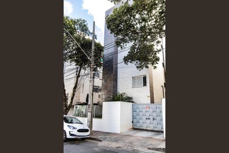 Apartamento para alugar com 80m², 3 quartos e 1 vagaFachada