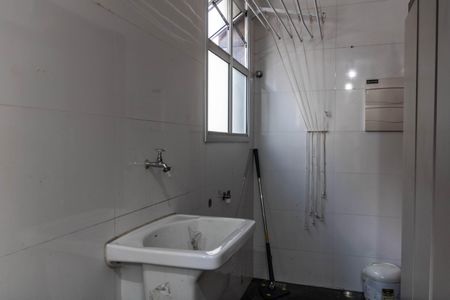 Apartamento para alugar com 80m², 3 quartos e 1 vagaÁrea de Serviço